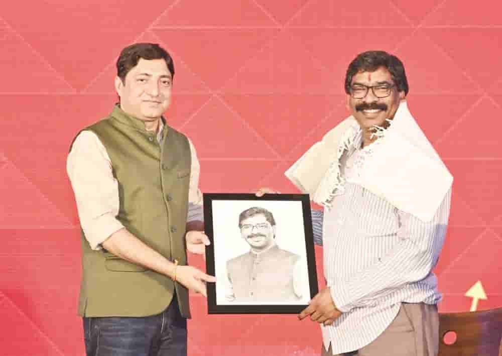 CM Hemant Soren attended 'Badlate Jharkhand Ki Baat' Vision 2024 program   
