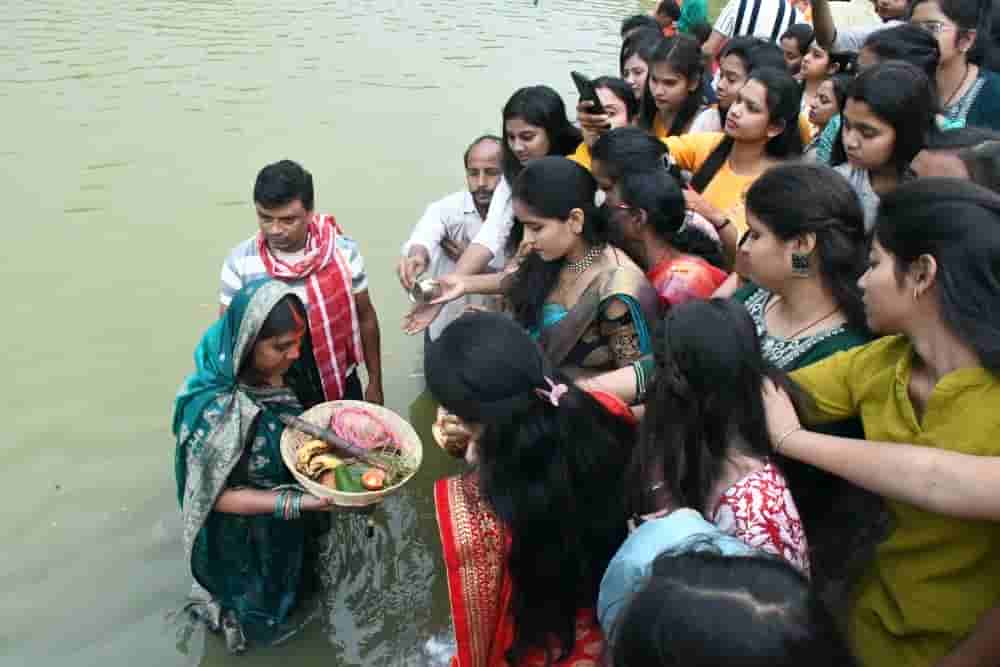 Chaiti Chhath concludes with offerings to rising Sun