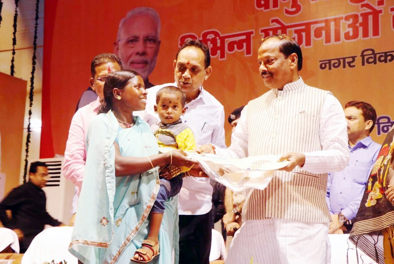 This Diwali has brought happiness in the lives of the poor says Raghubar
