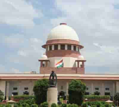 Plea against Delimitation Commission in J&K, SC seeks Centre, EC response