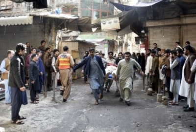 17 dead in Peshawar mosque blast