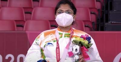Modi, Rahul congratulate Bhavina Patel for winning silver