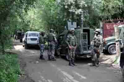 Terror attack on non-local labourers in Kashmir village widely condemned