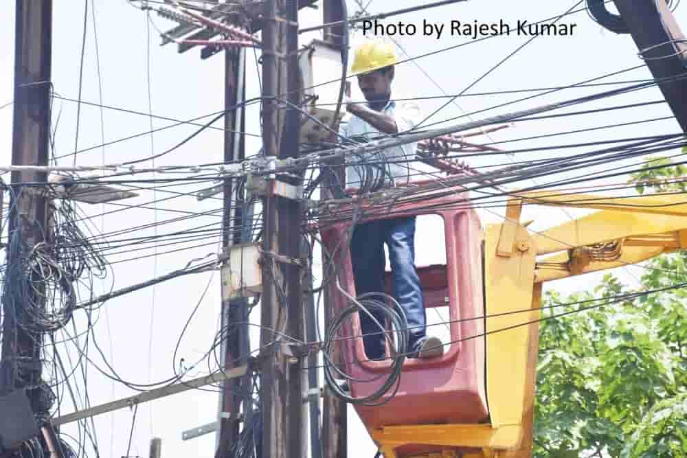 Low voltage stops drinking water supply to Ranchi, citizens suffer