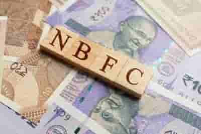 Exposure of banks’ mutual funds to NBFCs increased in August: CARE Ratings