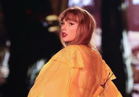 Taylor Swift Announces New Album The Life of a Showgirl