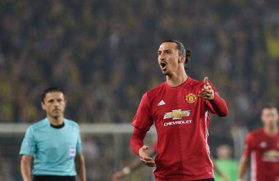 Ibrahimovic lands in Milan for second spell