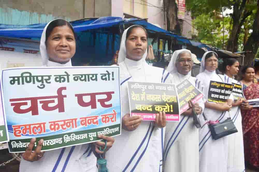 Christian community forms human chain to protest against Manipur incident