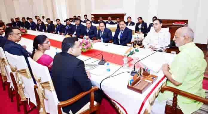Jharkhand governor asks trainee administrative officers to first understand ground realties and then solve it