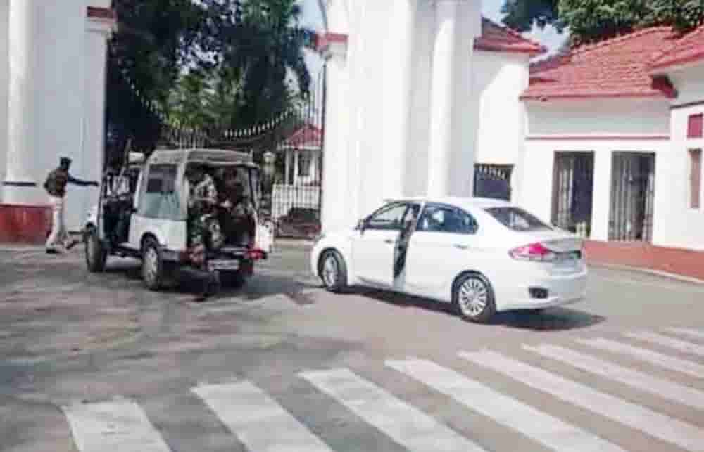 Governor summoned Chief Secretary, Home Secretary and DGP