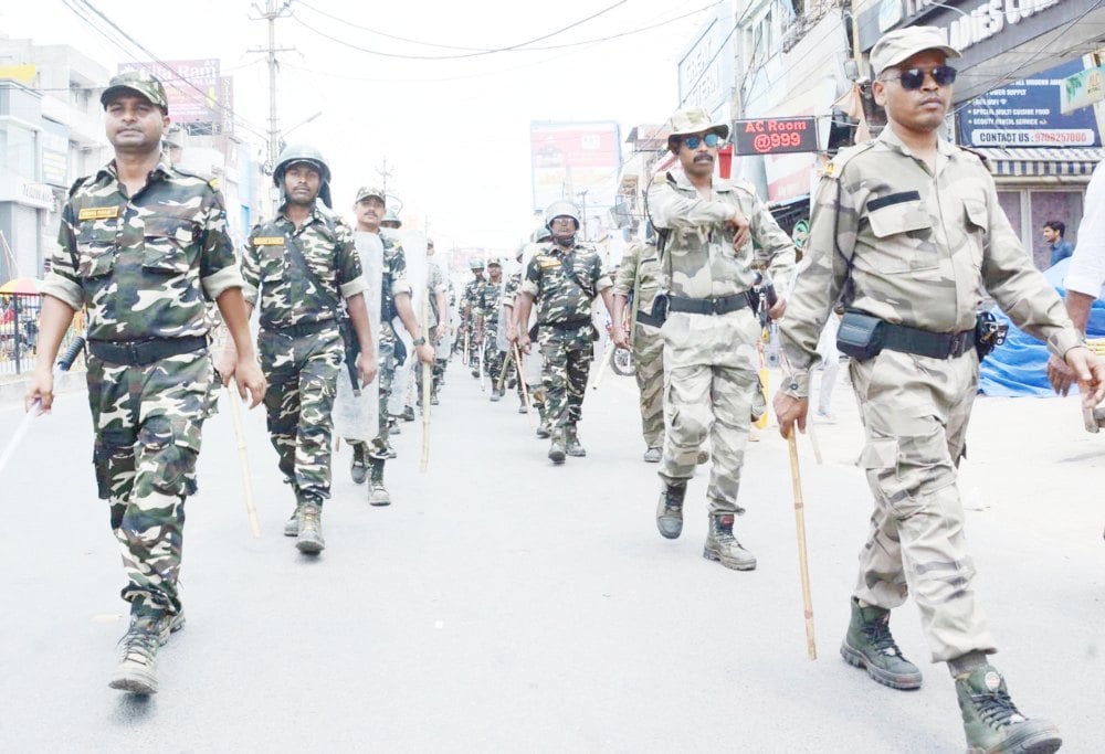 ranchi-police-conducted-flag-march-on-the-eve-of-ram-navami