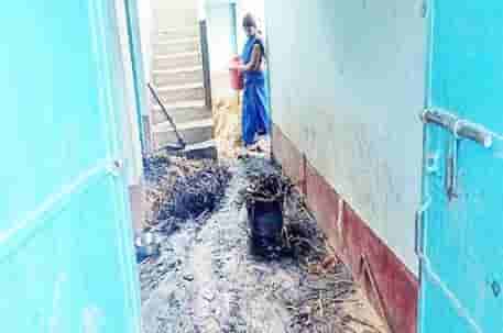 Property worth more than 50 thousand burnt to ashes due to fire in Dhanwar, Giridih