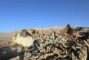 Nepal-Tibet earthquake: 126 killed, several houses collapsed